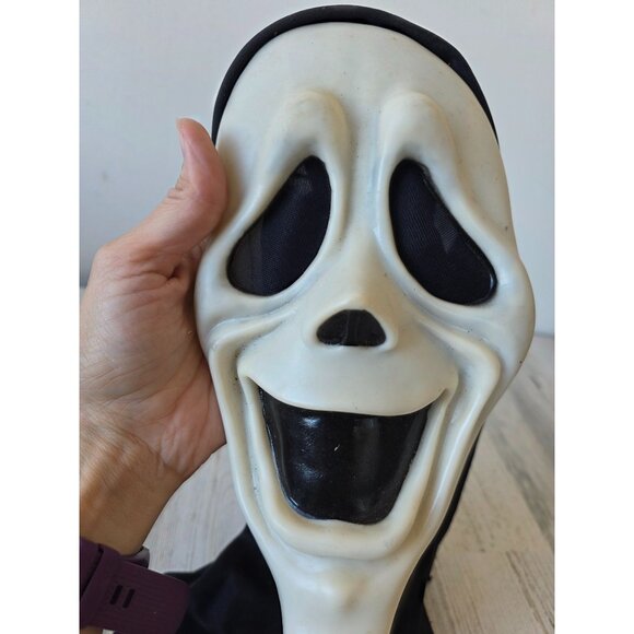 Vintage fun world Easter scream Ghost face mask unlimited Halloween 8511SM smile - Picture 2 of 8
